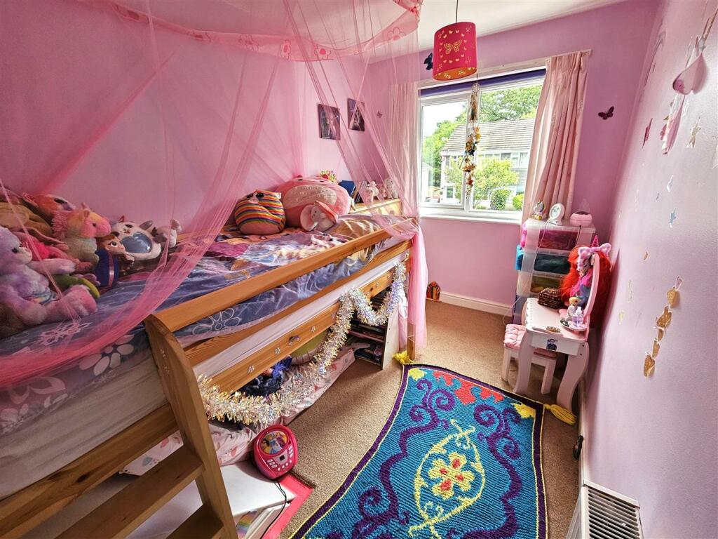 Bedroom 3.jpg