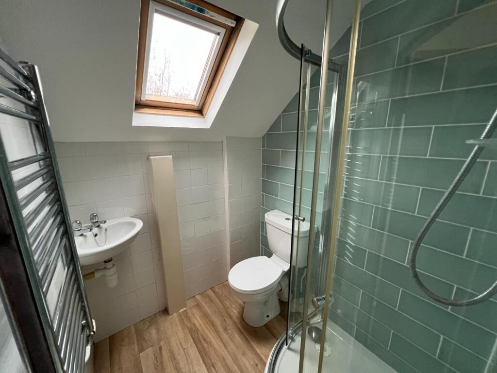 En Suite Shower Room