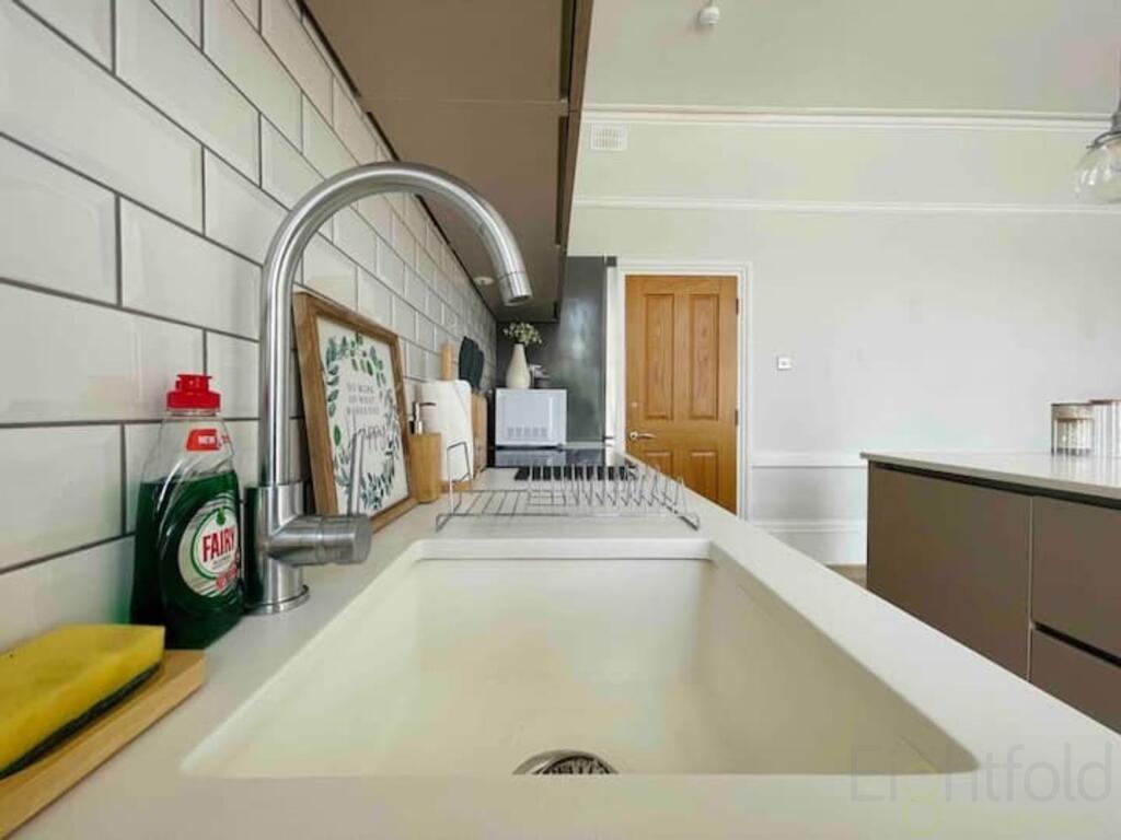 57b85f2a-a797-45b6-8028-af5e4614