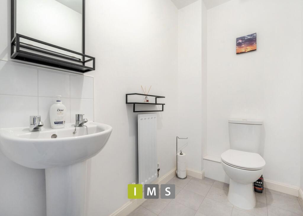 Ground floor wc