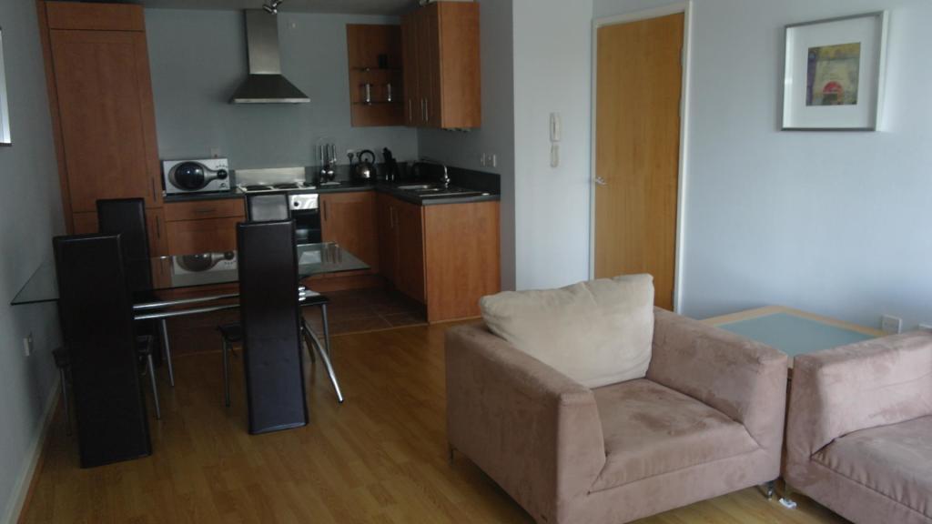 Living/Kitchen