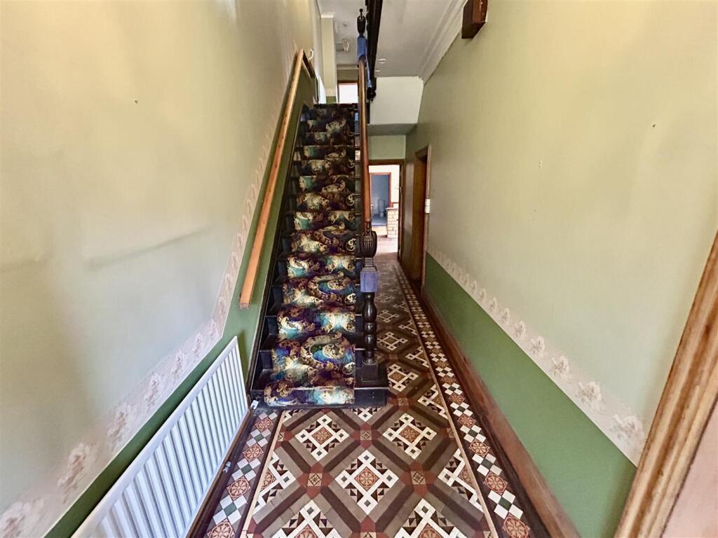 hall.JPG