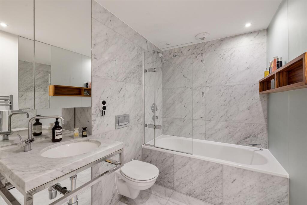 Fairmont Avenue, E14