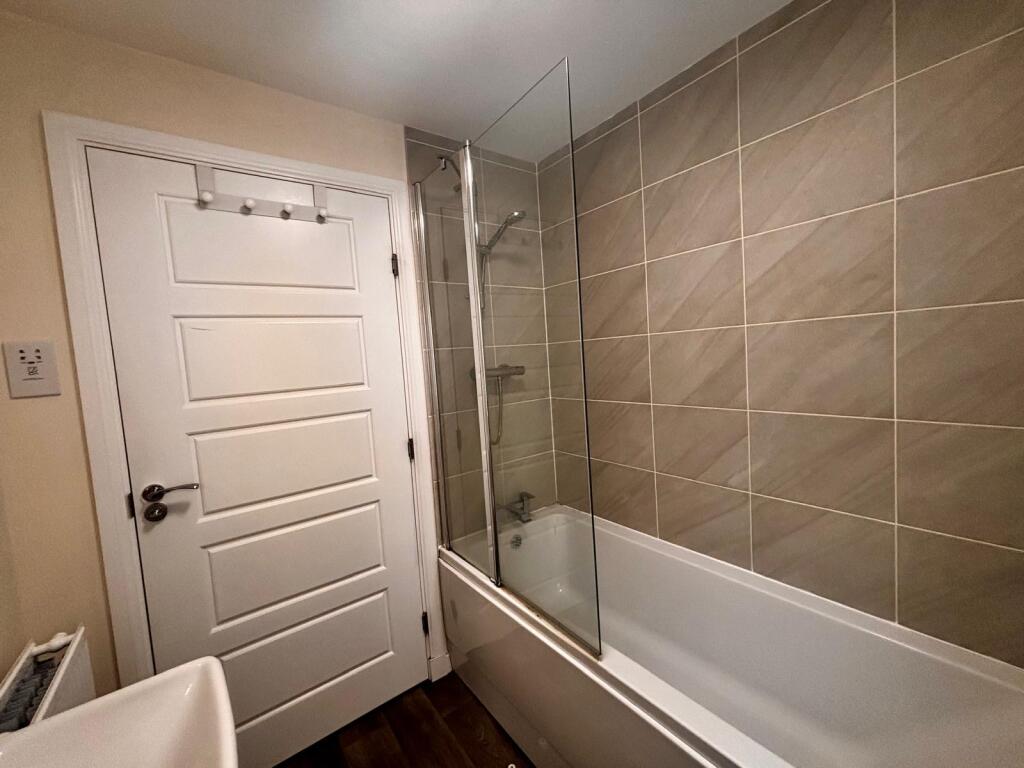 12. Bathroom 2.jpeg