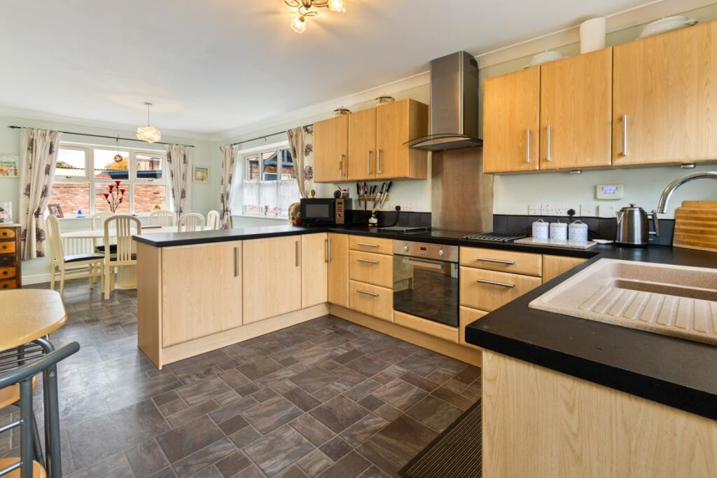 Kitchen Diner