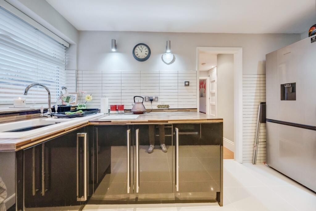 Breakfast Kitchen