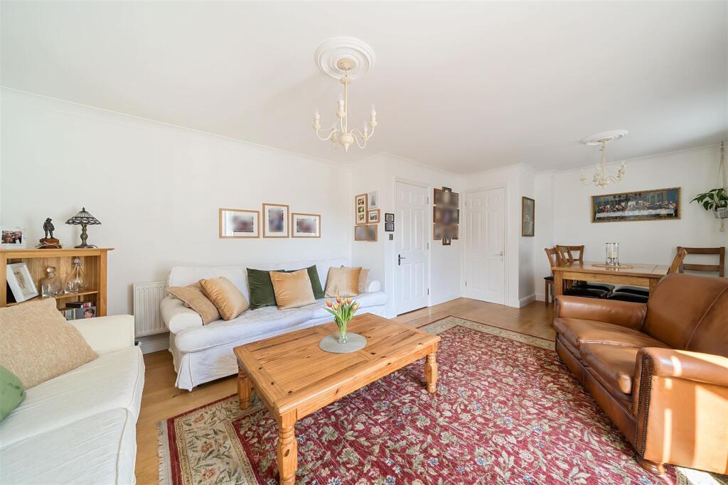 Sitting / Dining Room