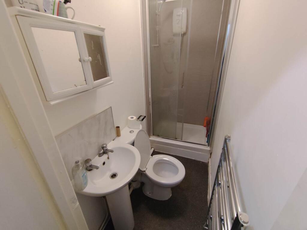 Bathroom (1)