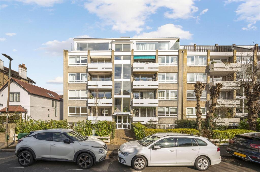 Flat 3, High Range,16.jpg