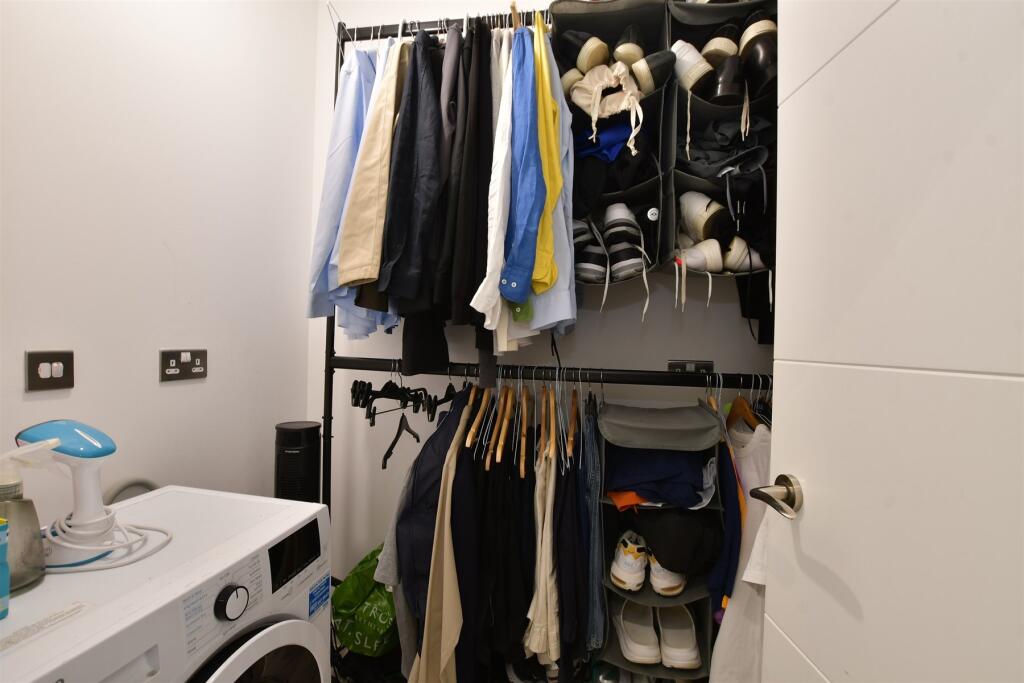 Utility/ Cloakroom