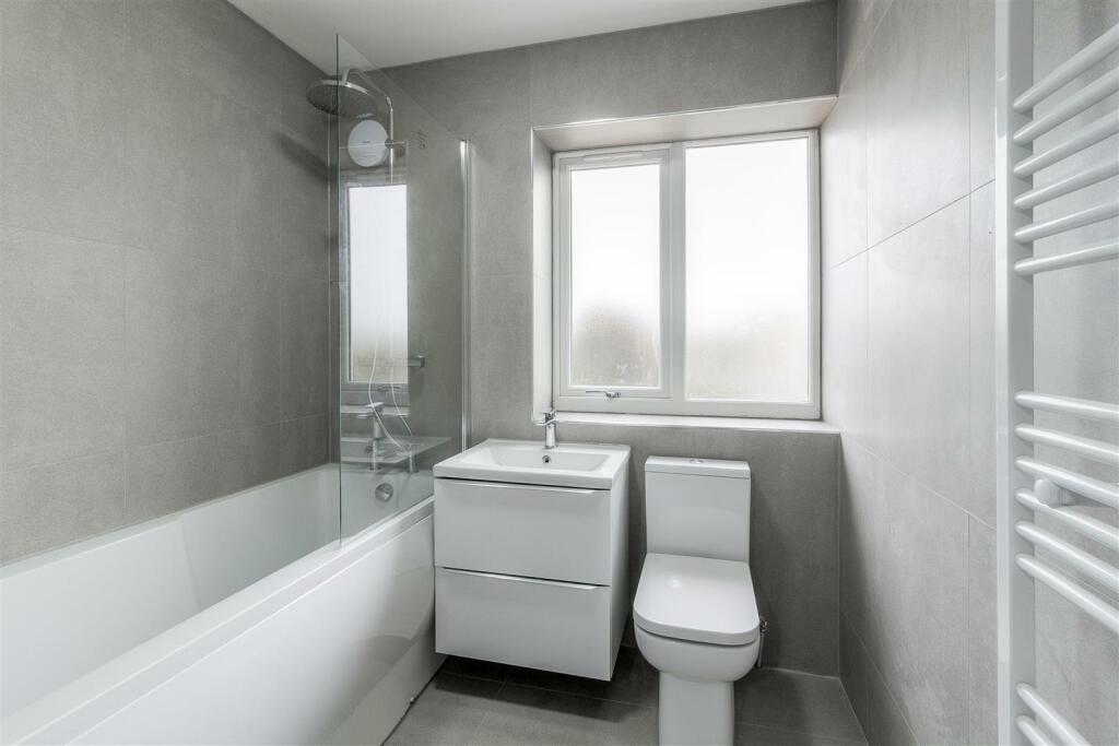 12a Austrey Lane, Newton Regis