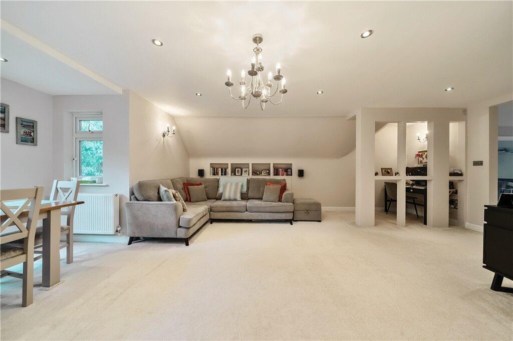 Davidson Frost-Wellings, DFW, Duxford Close, Stanm