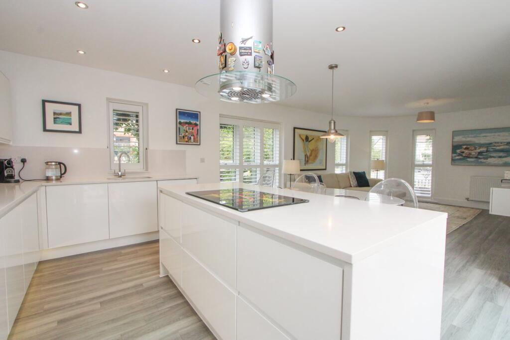 Kitchen/Diner/Family Room