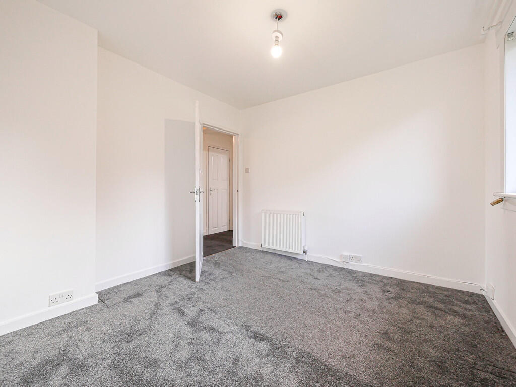 Bedroom 2-2