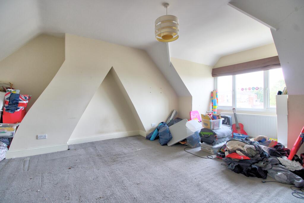 IMG_0046_7_8_Interior 4