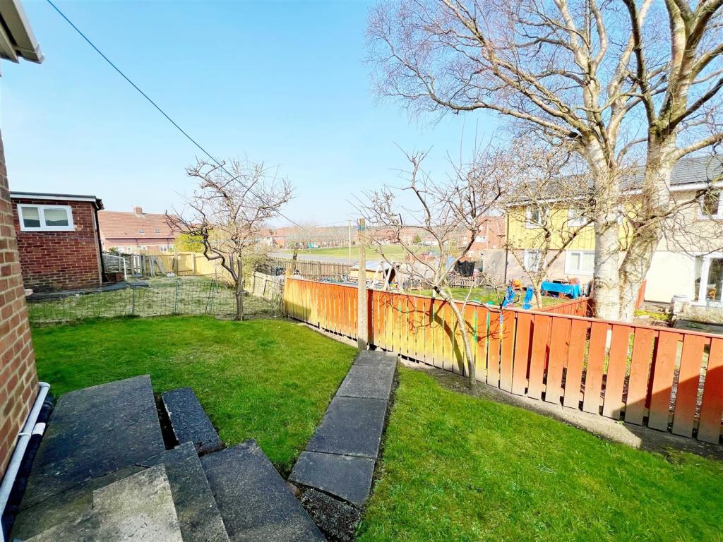 Garden 1.jpg