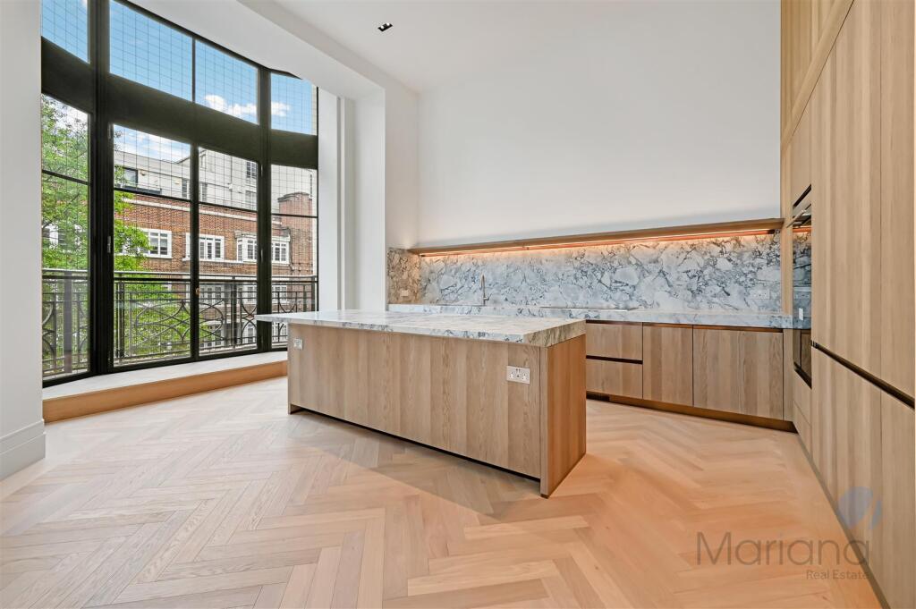 Open plan kitchen/reception room
