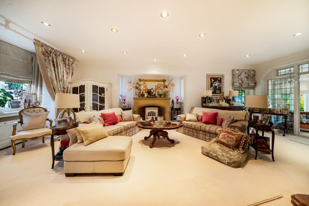 Drawing Room
