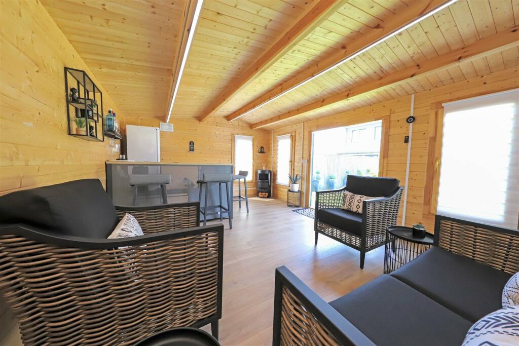 nicholas james roderick cabin 2.jpg