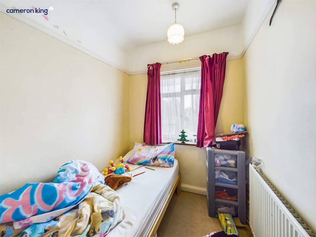 bed 3.jpg