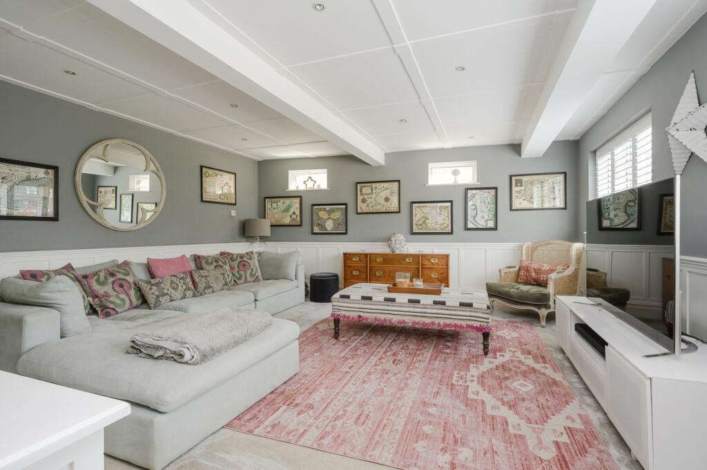 Sitting Room