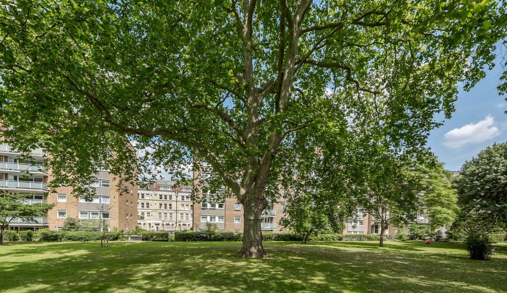 Elm Park Gardens 8_71-6-2. Low Res.jpg