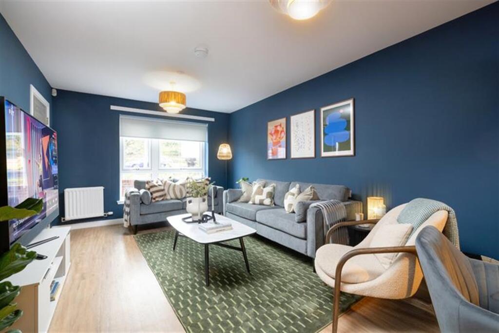 Casa, Vista Park, Glasgow, G33