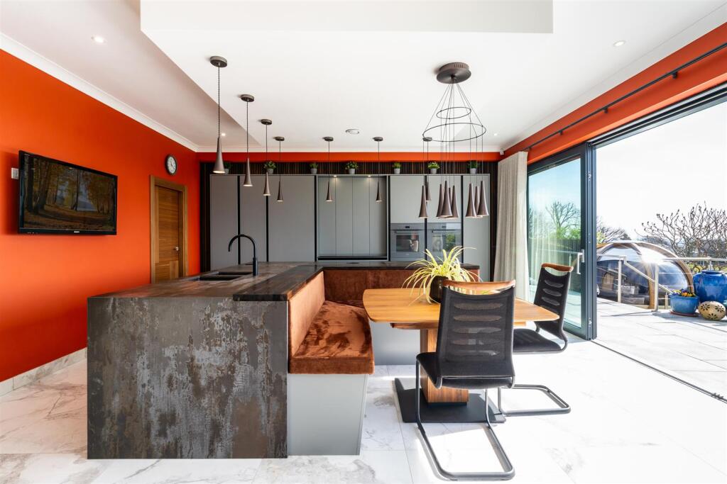 Dining Kitchen