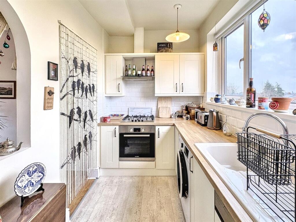 Open Plan Living/Kitchen Area