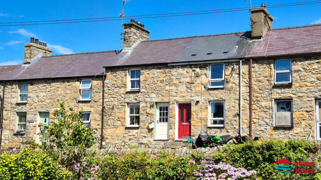 Trefor, Caernarfon, LL54 5HE