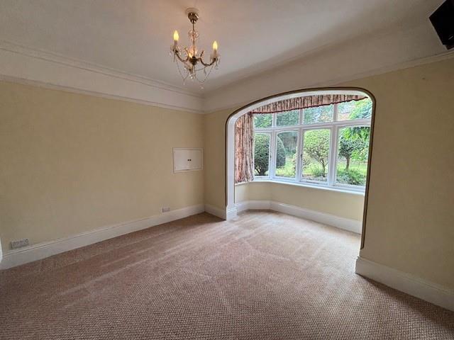 Grove House DiningFamily room.jpg