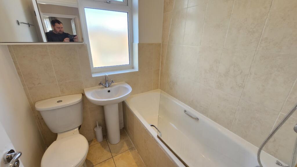 New83b bath