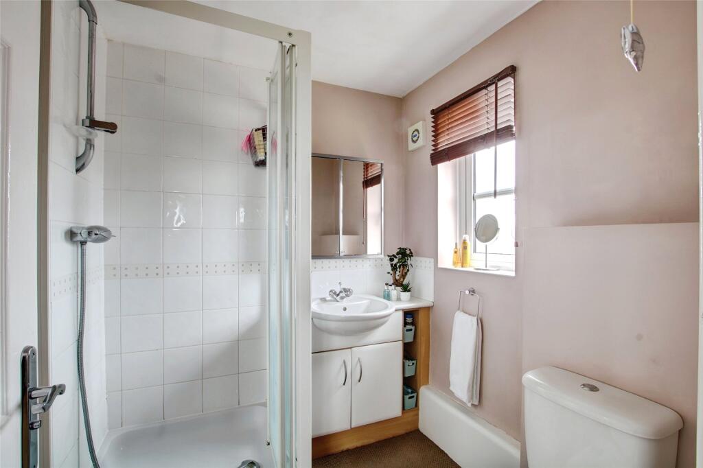 Ensuite