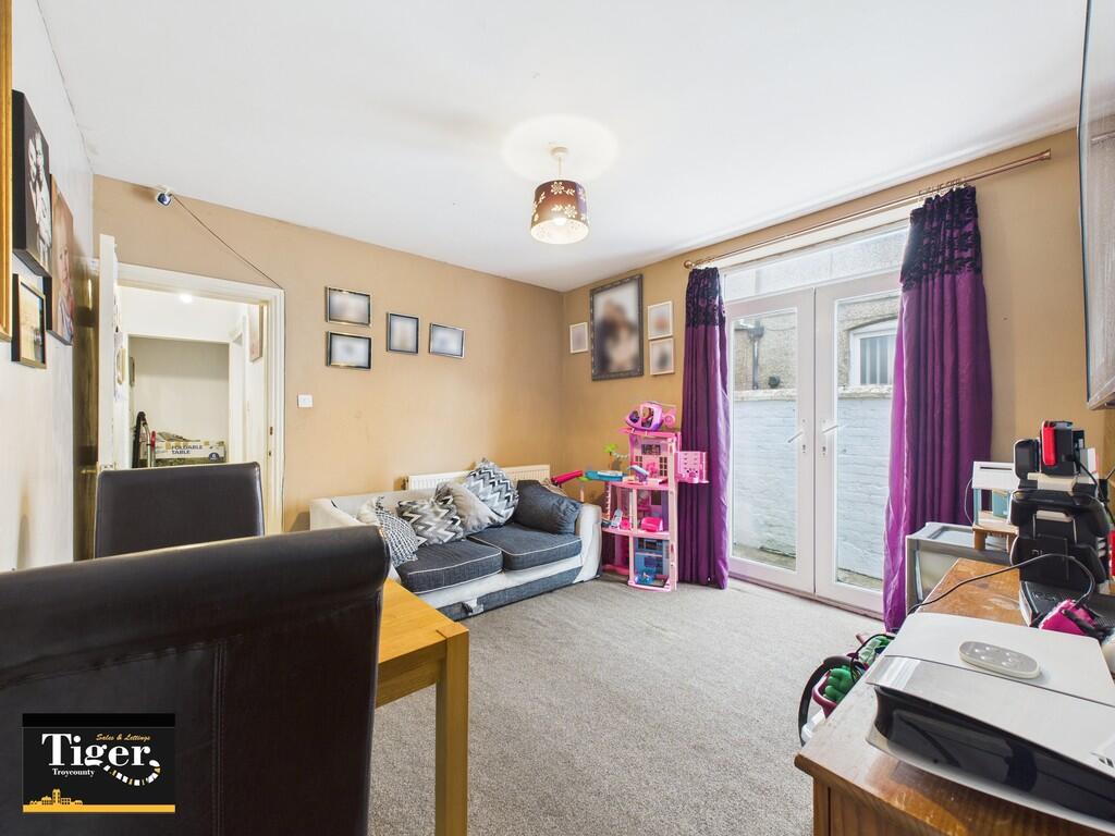 CAM03440G0-PR0328...