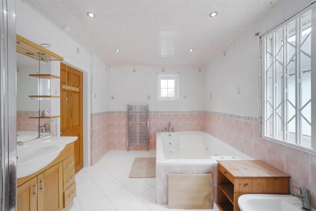 51 Pebworth Road - 70dpG99ue6ltPHMJJPdT.jpg