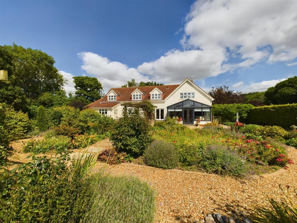 Rear and Landscaped Gardens