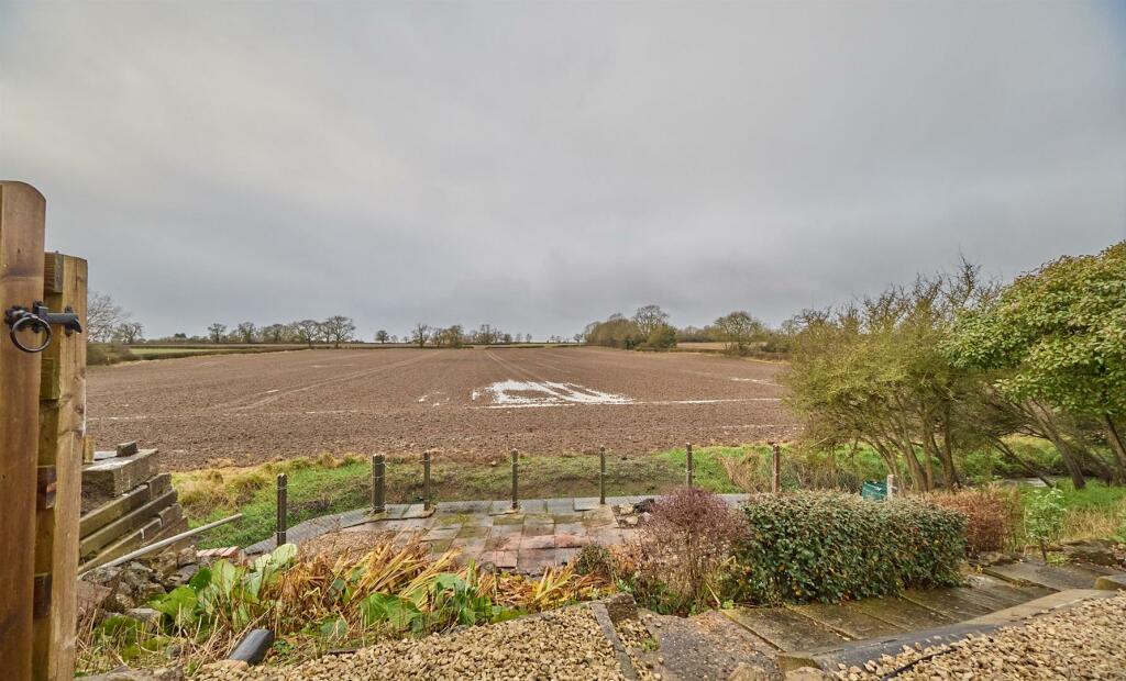 Hereford Close 17.jpg