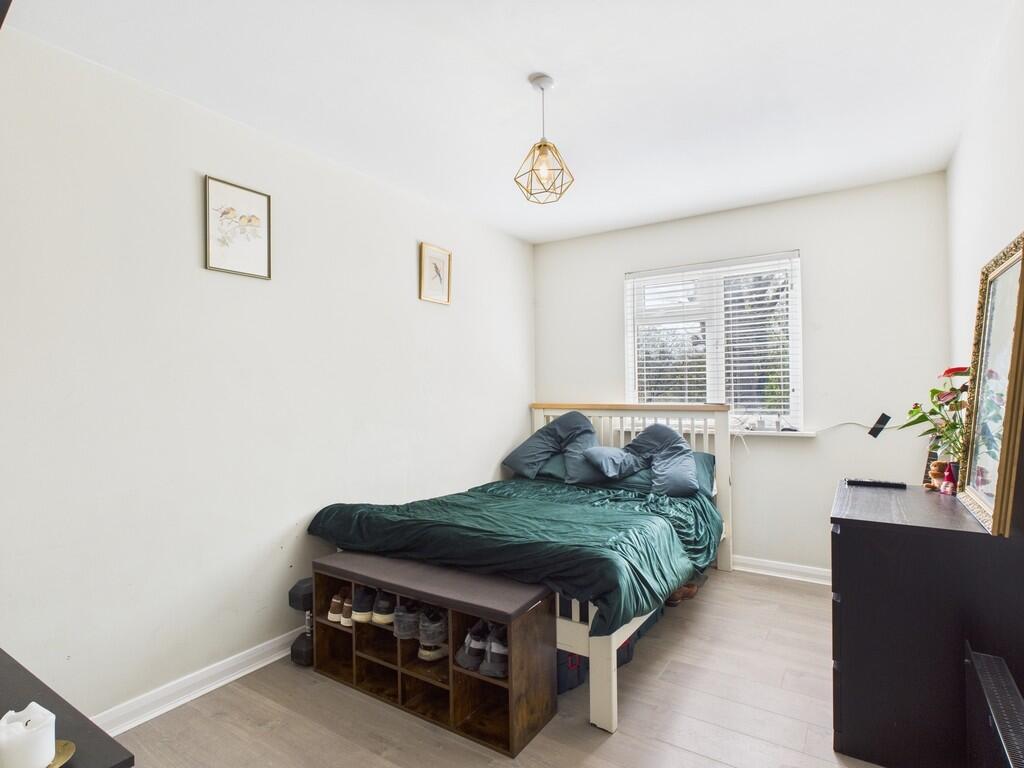 CAM04018G0-PR0208...