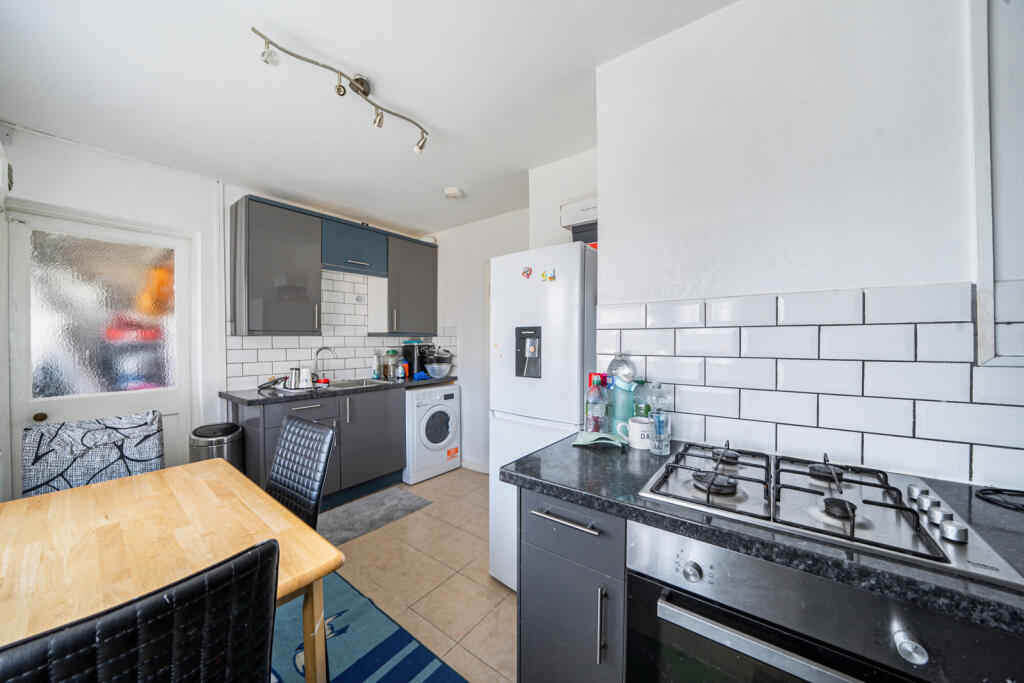 1334591-11-6891cf...