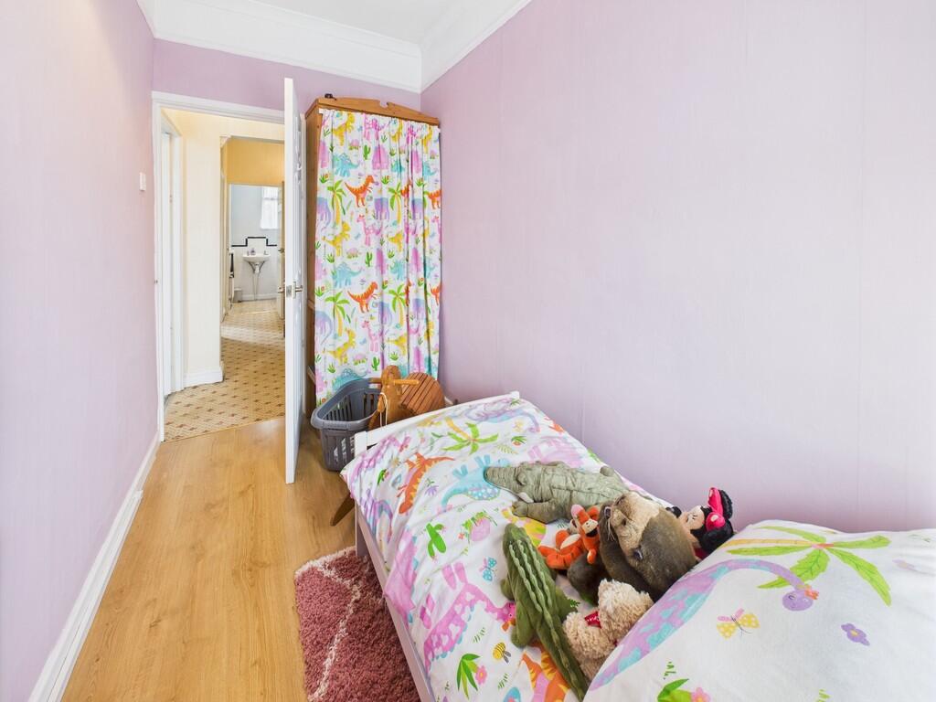 CAM03974G0-PR0173...