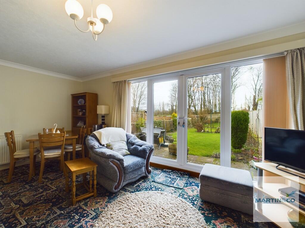 CAM03663G0-PR0120...