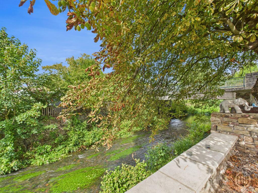 Front Garden overlooking River