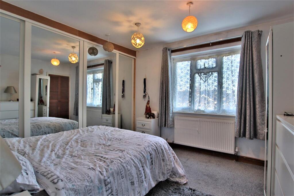Margaret Road, Priors Park, Tewkesbury - Bedroom 1