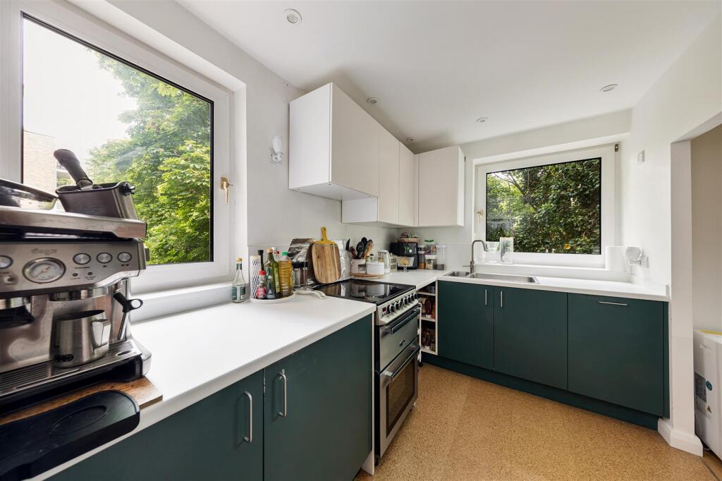 Orwell Lodge, 4, Hermitage Walk, E18
