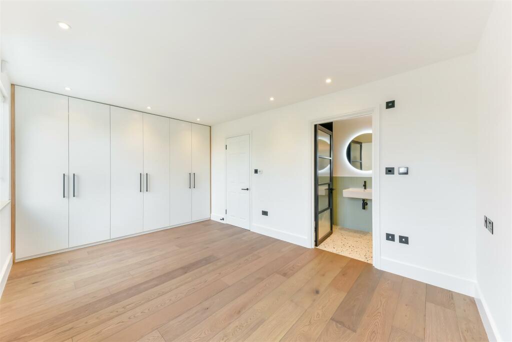 SOUTHRIDGE PLACE, 17- (10).jpg