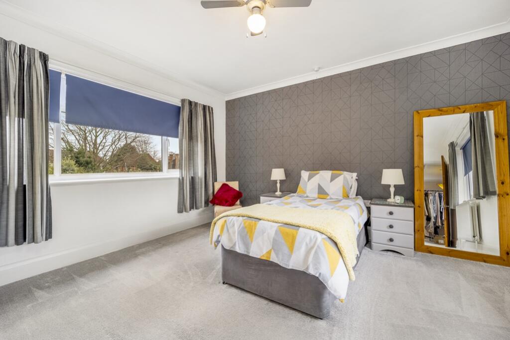 8 Link Road (Spalding)-34