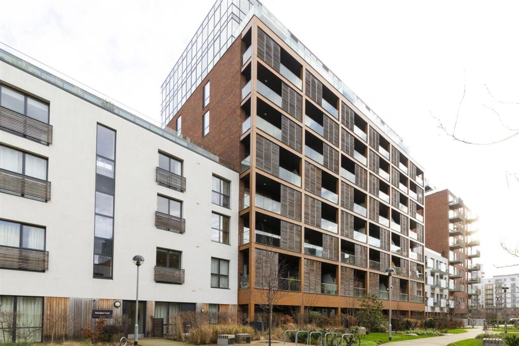 801 Grenfell Court- 17.jpg