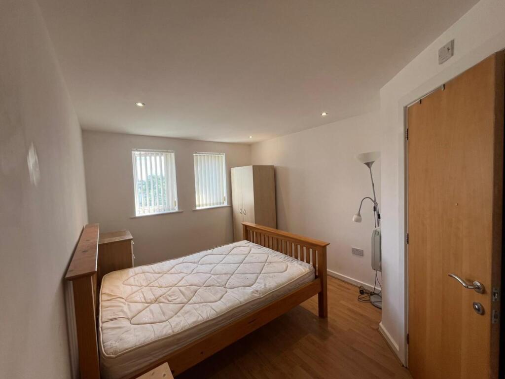 Second bedroom