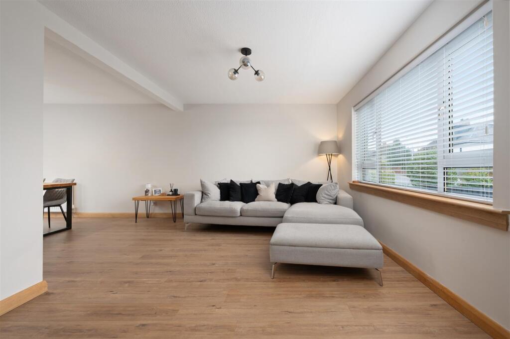 38WatsonPlace006.JPG