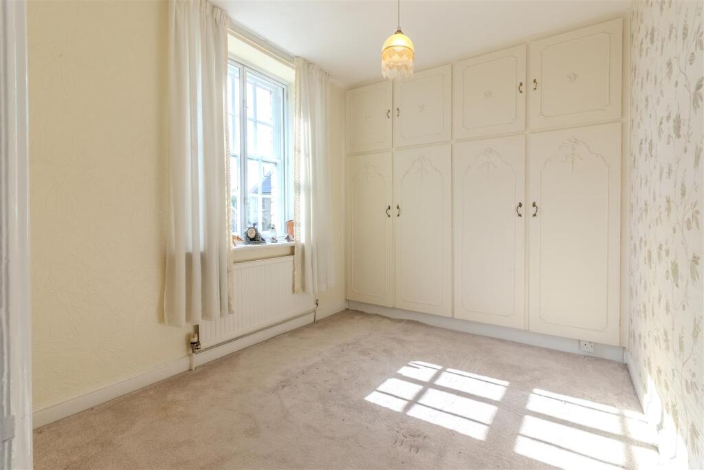 Cliffe House (22 of 36).jpg